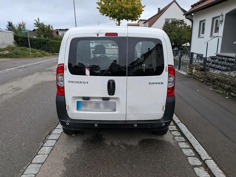 Gebraucht Peugeot Bipper 72 PS (52 kW) 2012 Weiß Van / Kleinbus