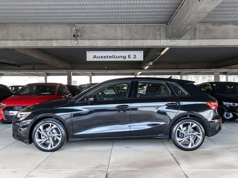 Gebraucht Audi A3 Advanced Plus 150 PS (110 kW) 2022 Mythosschwarz metallic Limousine