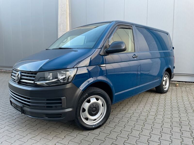 Deep ocean blue Gebraucht 2016 VW T6 Van | 13.900 € - Bild 1/4