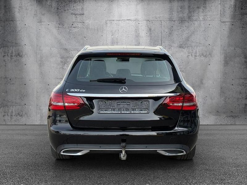Gebraucht Mercedes C300e 306 PS (225 kW) 2019 Schwarz Limousine