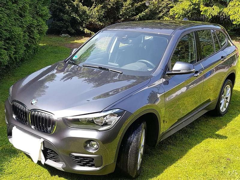 Gebraucht BMW X1 Advantage 136 PS (100 kW) 2018 Grau SUV