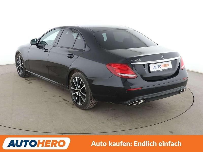 Gebraucht Mercedes E200 Avantgarde 184 PS (135 kW) 2019 Schwarz Limousine
