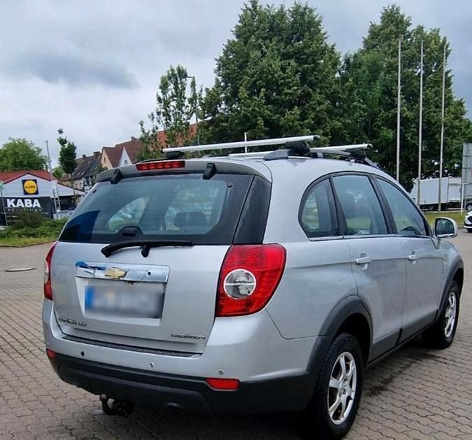 Gebraucht Chevrolet Captiva 139 PS (102 kW) 2009 Silber SUV