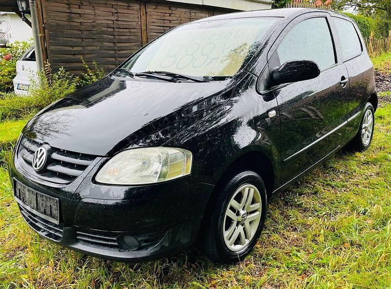Schwarz Gebraucht 2008 VW Fox Kleinwagen | 750 € (Guter Preis) - Bild 1/4