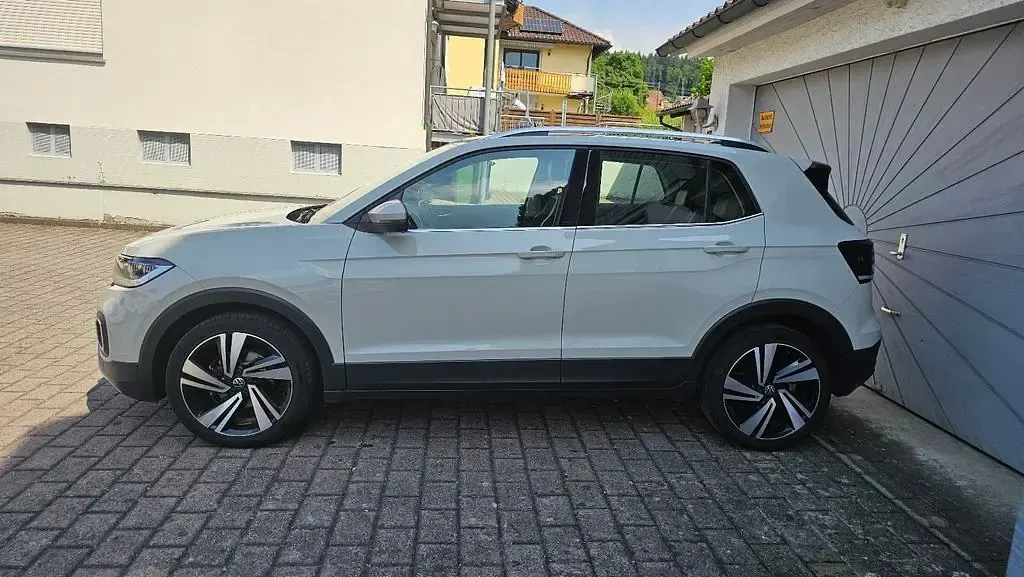 Gebraucht VW T-Cross Style 110 PS (80 kW) 2022 Grau SUV