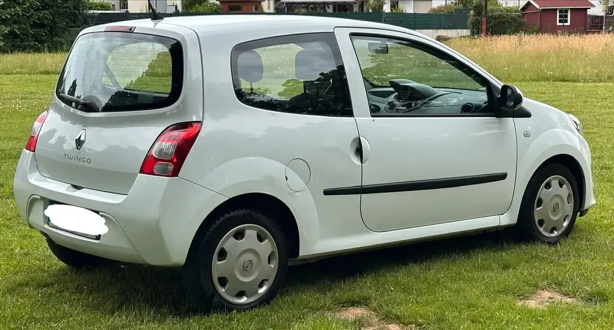 Gebraucht Renault Twingo 58 PS (42 kW) 2010 Weiß Kleinwagen