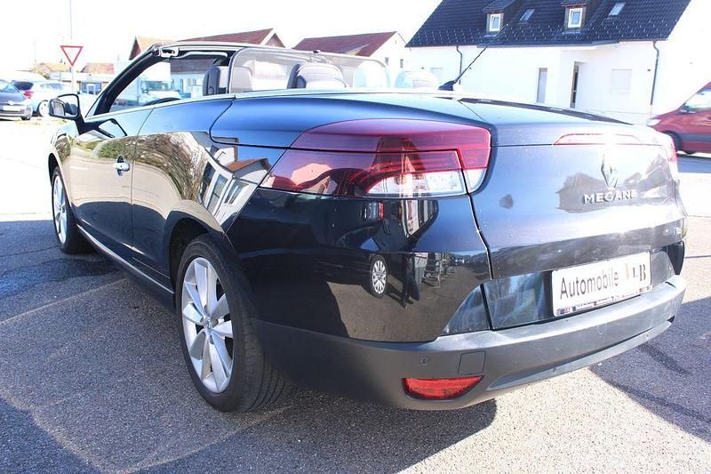 Gebraucht Renault Mégane Cabriolet Luxe 131 PS (96 kW) 2010 Schwarz Cabrio