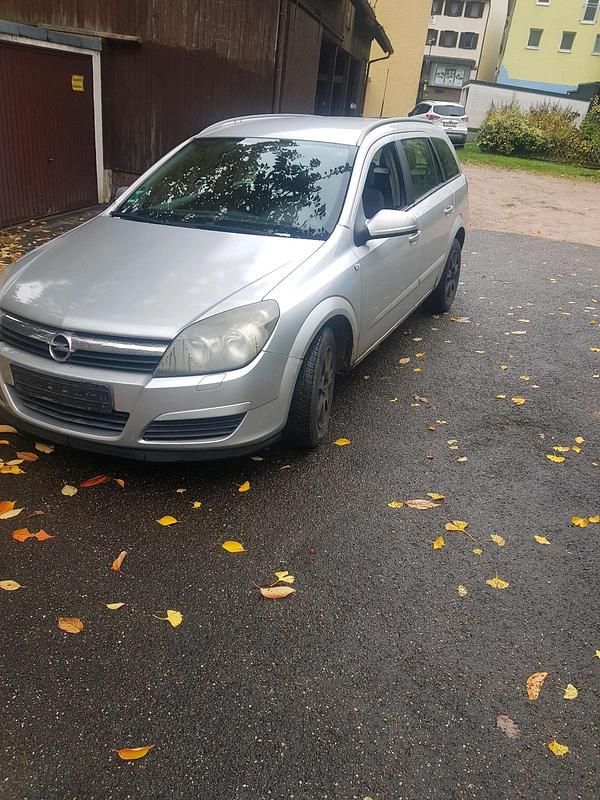 Silber Gebraucht 2005 Opel Astra Kombi | 650 € (Superpreis) - Bild 1/4