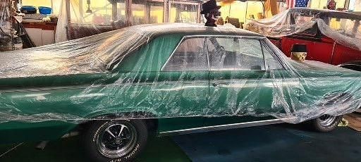 Grün Gebraucht 1964 Oldsmobile Cutlass Coupé | 22.750 € - Bild 1/4