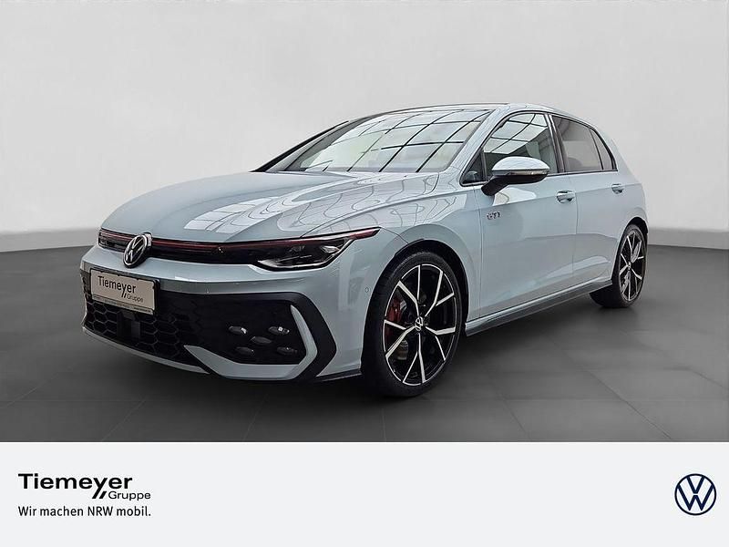 Blau Neu 2025 VW Golf VIII GTI Limousine | 47.680 € (Fairer Preis) - Bild 1/4