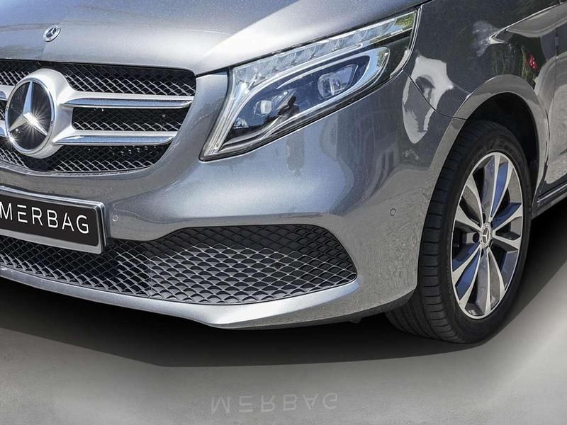 Gebraucht Mercedes V300 Edition 237 PS (174 kW) 2022 Slenitgrau Van / Kleinbus