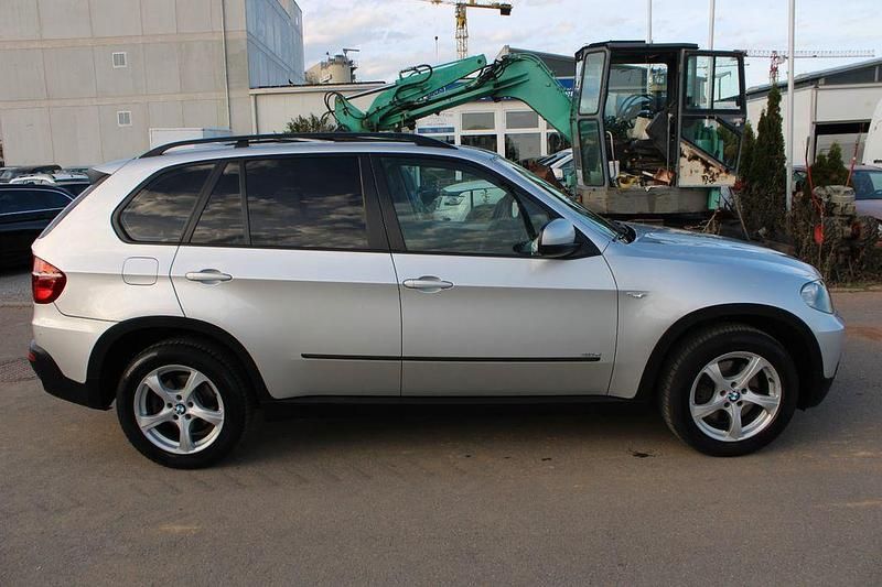 Gebraucht BMW X5 235 PS (172 kW) 2011 Silber SUV