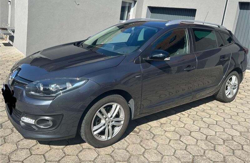 Grau Gebraucht 2015 Renault Mégane GrandTour LIMITED Kombi | 10.299 € (Teuer) - Bild 1/4