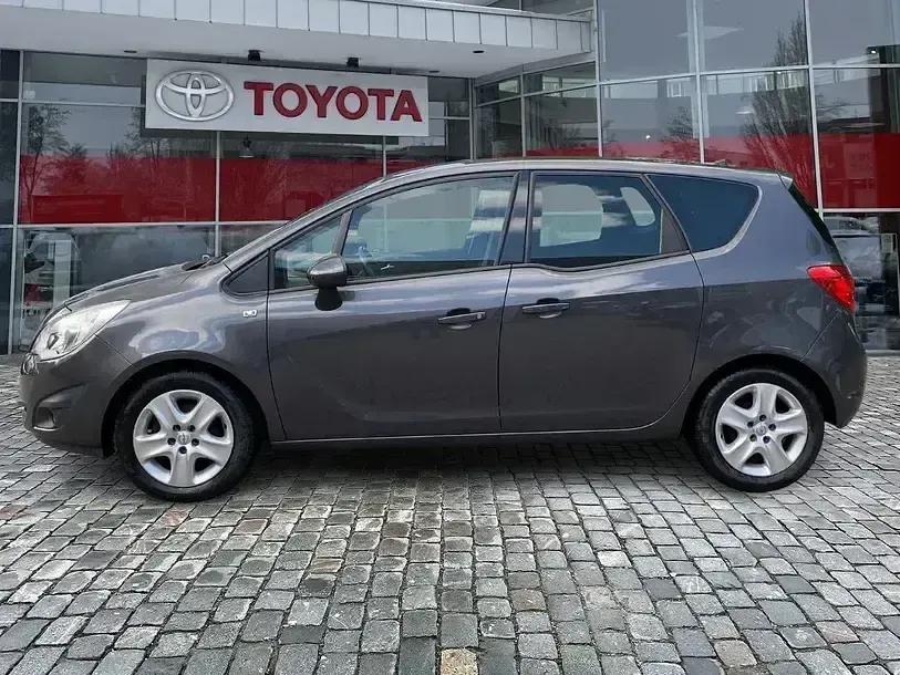 Gebraucht Opel Meriva Design Edition 101 PS (74 kW) 2011 Grau Van / Kleinbus