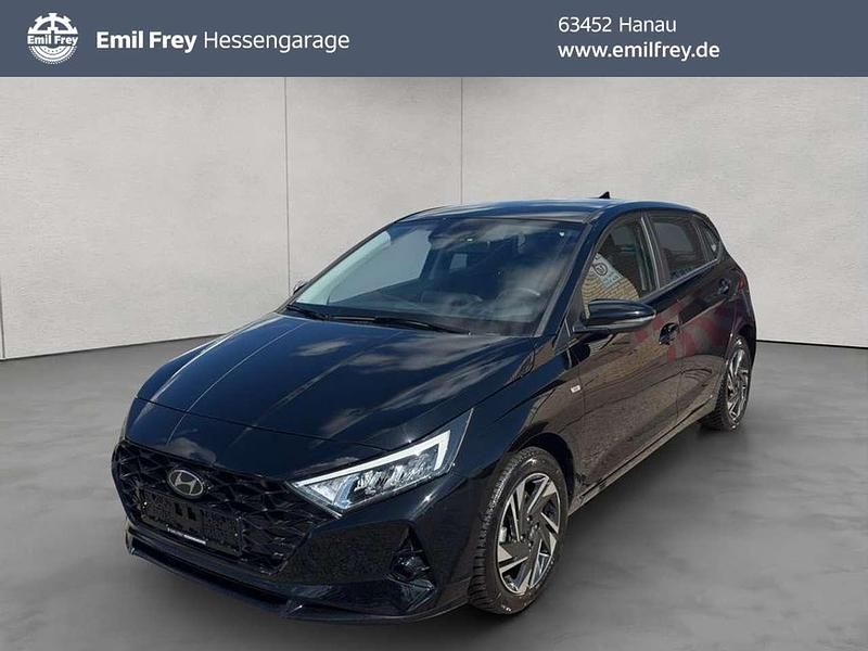 Schwarz Gebraucht 2023 Hyundai i20 Trend Kleinwagen | 16.950 € (Fairer Preis) - Bild 1/4