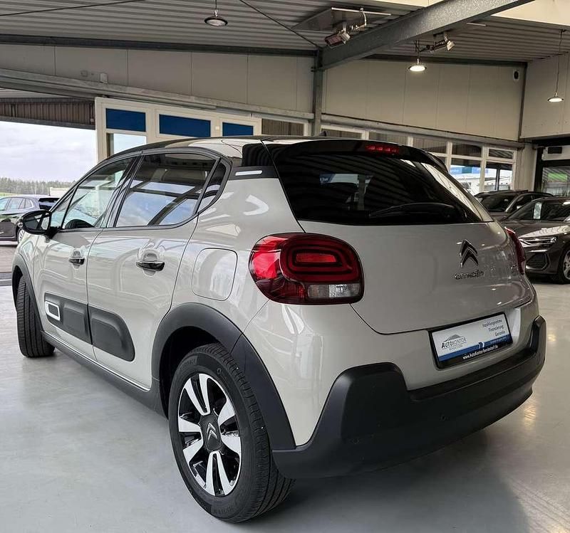 Gebraucht Citroën C3 Shine 82 PS (60 kW) 2023 Weiß Kleinwagen
