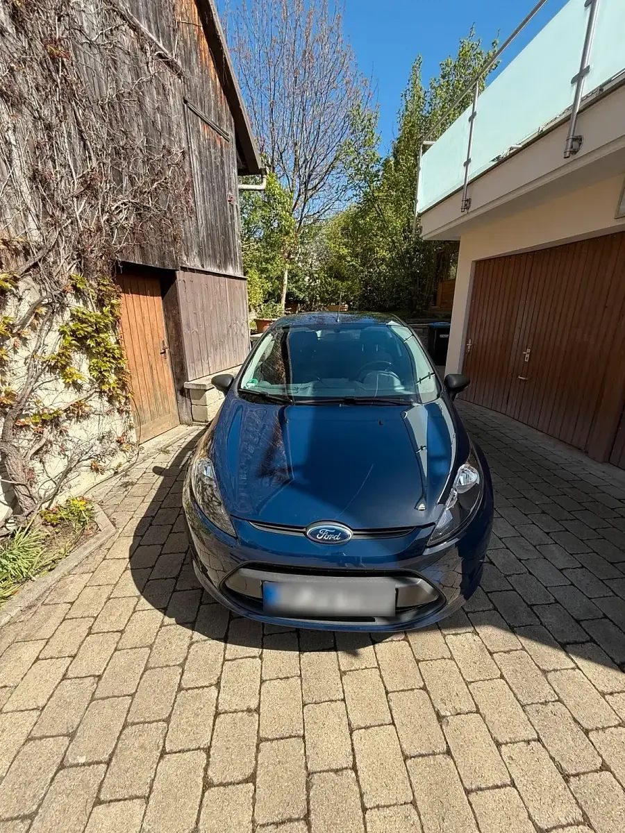 Usata Ford Fiesta 60 CV (44 kW) 2009 Blu Utilitaria