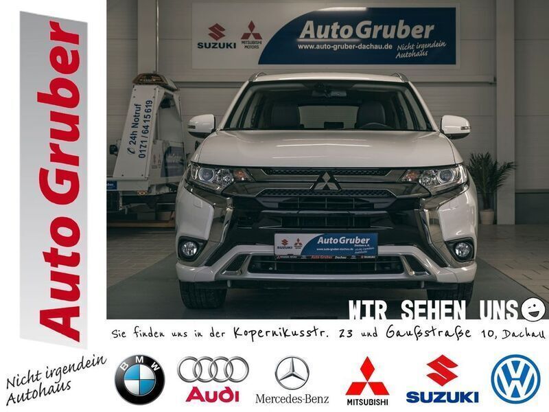 Andenweiss (s) Gebraucht 2019 Mitsubishi Outlander P-HEV SUV | 26.390 € (Teuer) - Bild 1/4