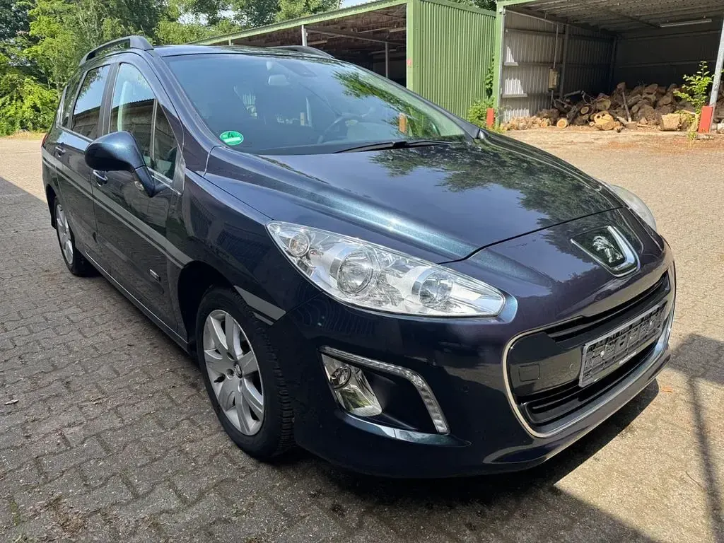 Gebraucht Peugeot 308 SW Style 120 PS (88 kW) 2013 Blau Kombi