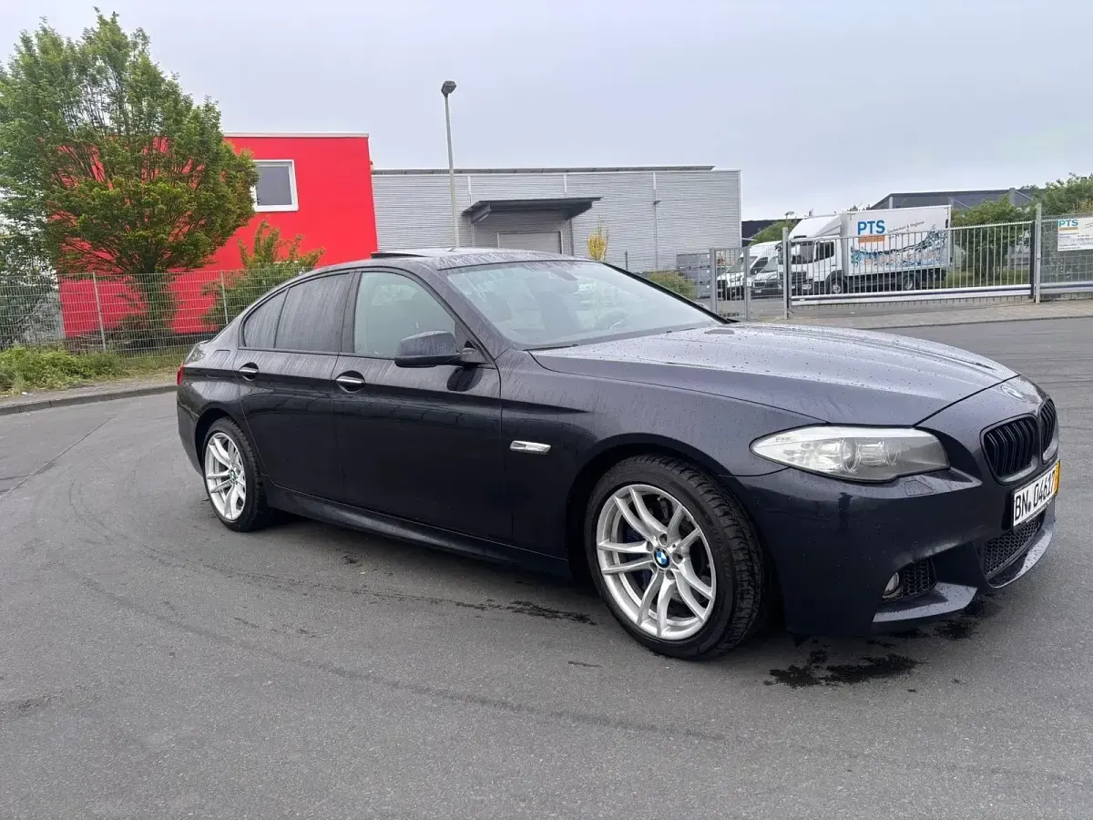 Używany BMW 535 313 KM (230 kW) 2013 Czarny Sedan/Limuzyna