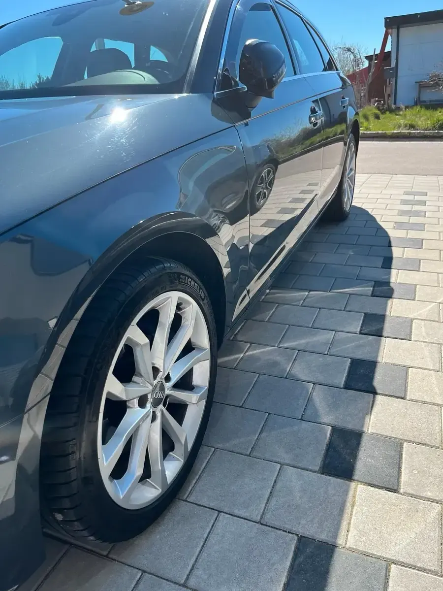 Gebraucht Audi A4 190 PS (139 kW) 2019 Kombi