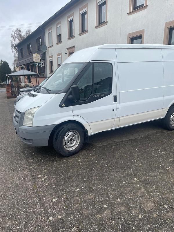 Gebraucht Ford Transit 140 PS (102 kW) 2009 Weiß Limousine