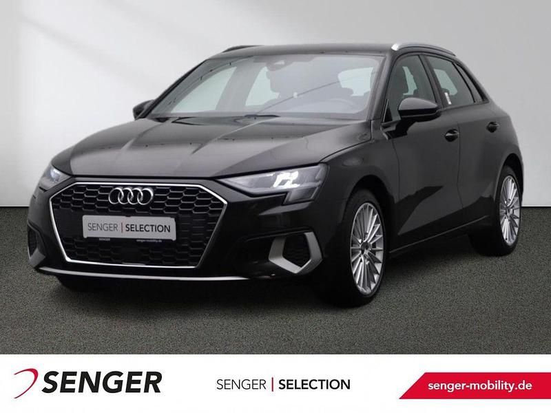 Schwarz Gebraucht 2022 Audi A3 Sportback Limousine | 27.990 € (Fairer Preis) - Bild 1/4