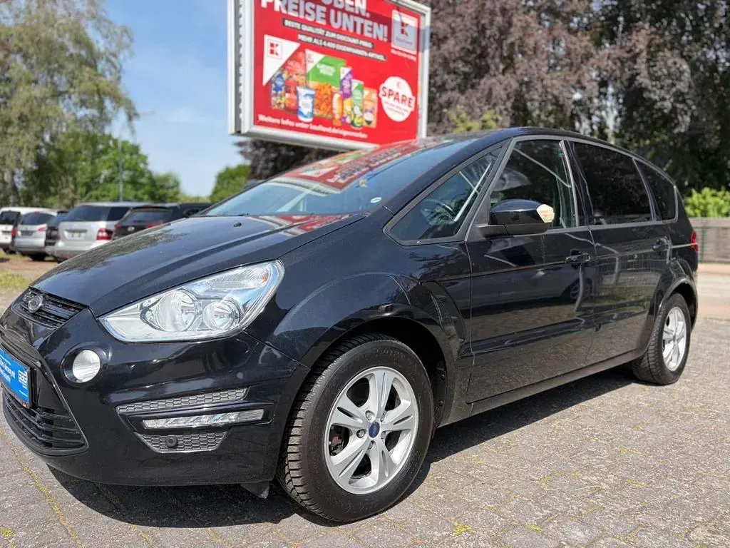 Gebraucht Ford S-MAX Trend 116 PS (85 kW) 2011 Schwarz Van / Kleinbus