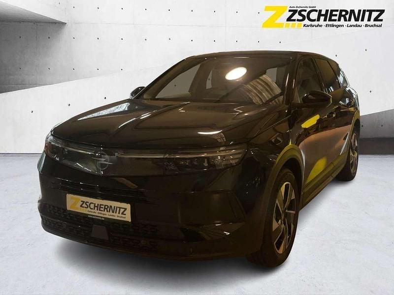 Lackierung schwarz perla nera/ Gebraucht 2024 Opel Grandland X SUV | 34.990 € (Etwas zu teuer) - Bild 1/4