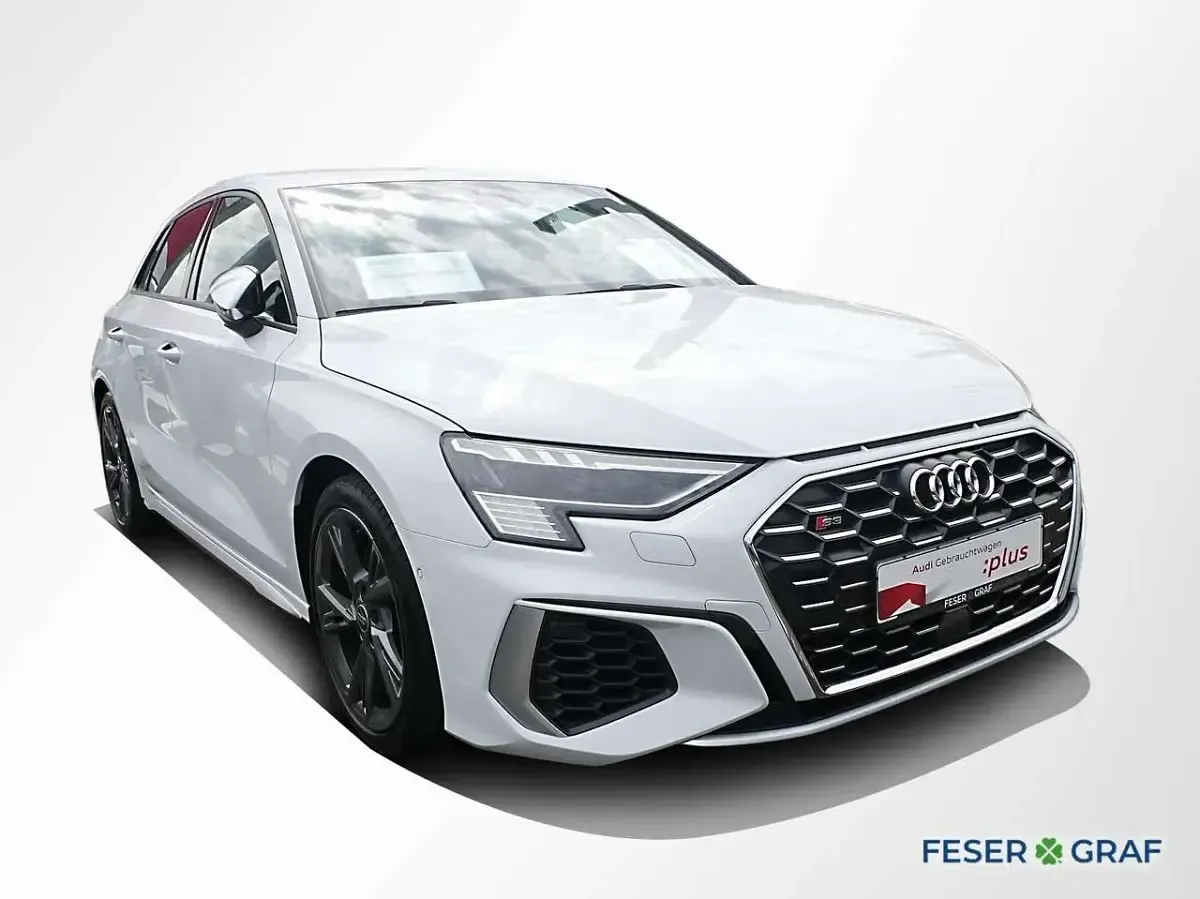 Gebraucht Audi S3 Design 310 PS (228 kW) 2023 Gletscherweiß metallic Limousine