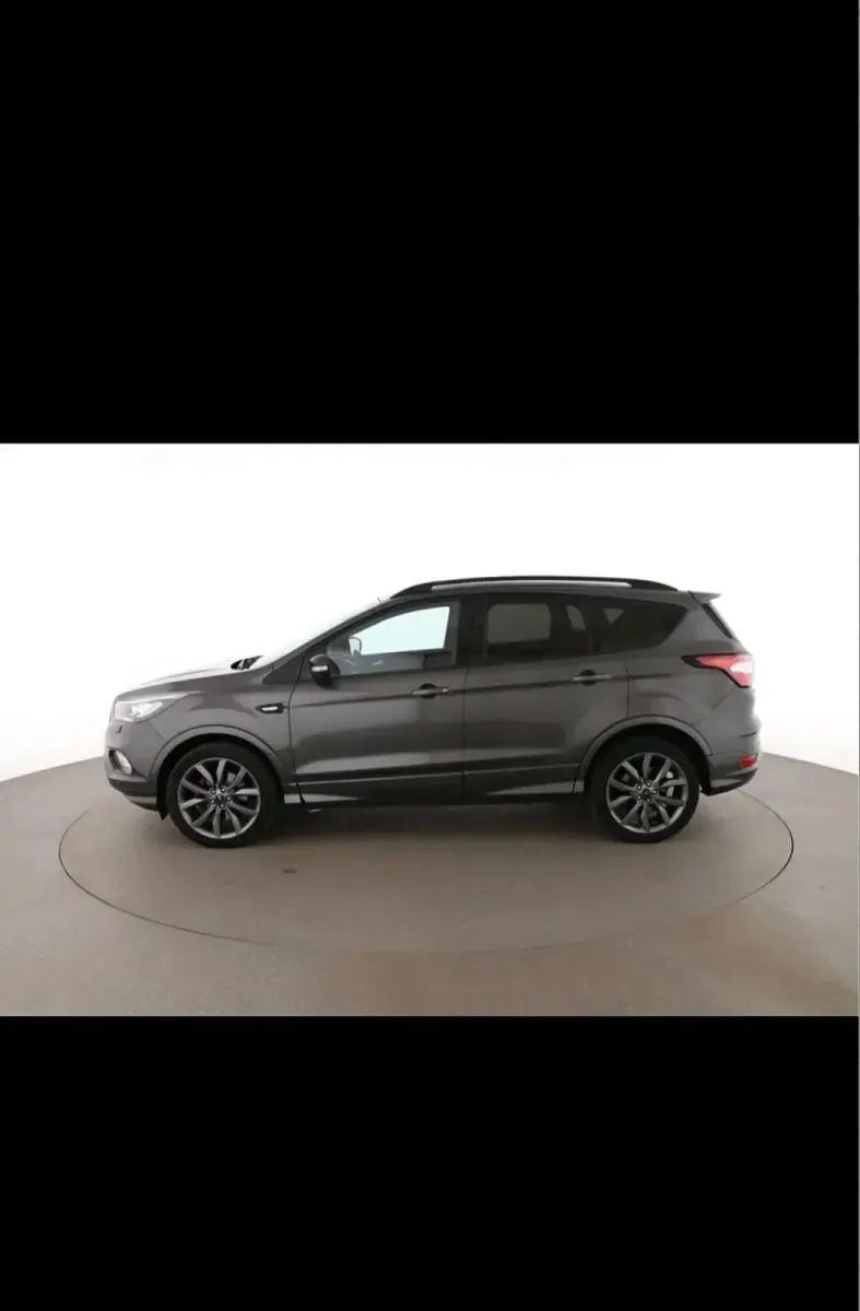 Gebraucht Ford Kuga ST-Line 180 PS (132 kW) 2019 Grau SUV