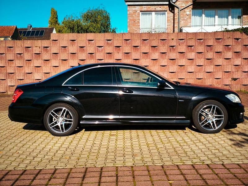 Gebraucht Mercedes S400 AMG 280 PS (205 kW) 2011 Schwarz Limousine