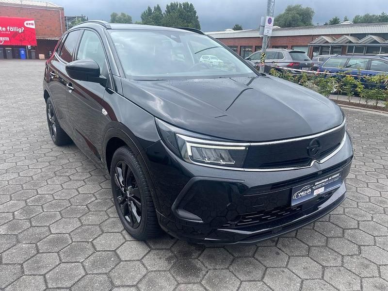 Schwarz Gebraucht 2022 Opel Grandland X GS Line SUV | 19.990 € (Guter Preis) - Bild 1/4