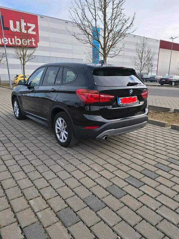 Gebraucht BMW X1 150 PS (110 kW) 2015 Schwarz SUV