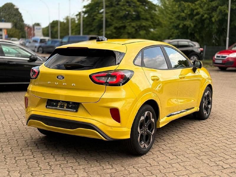 Neu Ford Puma Gen-E Premium 124 kW (169 PS) 2025 Gelb SUV