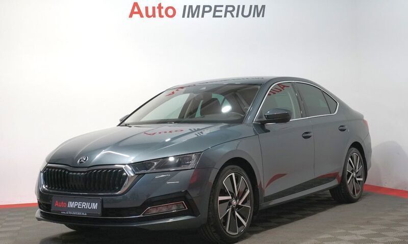 Grau Gebraucht 2021 Skoda Octavia First Edition Limousine | 23.990 € (Fairer Preis) - Bild 1/4