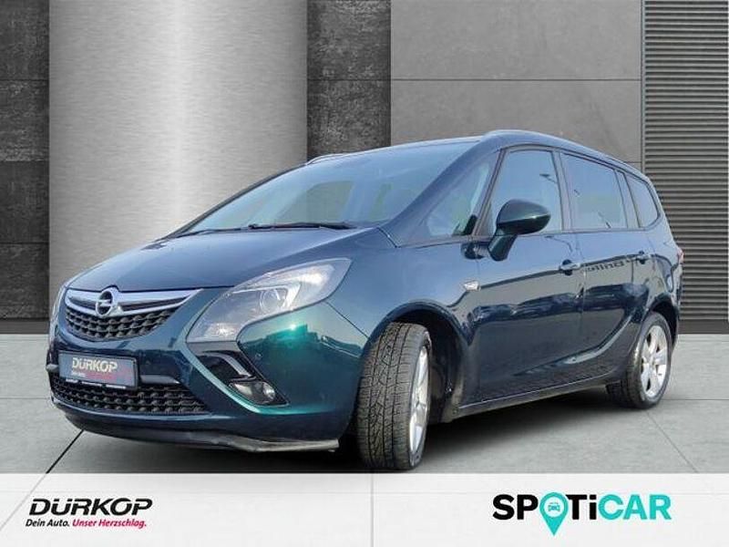Grün Gebraucht 2016 Opel Zafira Edition Van / Kleinbus | 9.480 € (Fairer Preis) - Bild 1/4