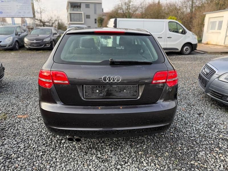 Gebraucht Audi A3 Ambition 125 PS (91 kW) 2009 Grau Limousine