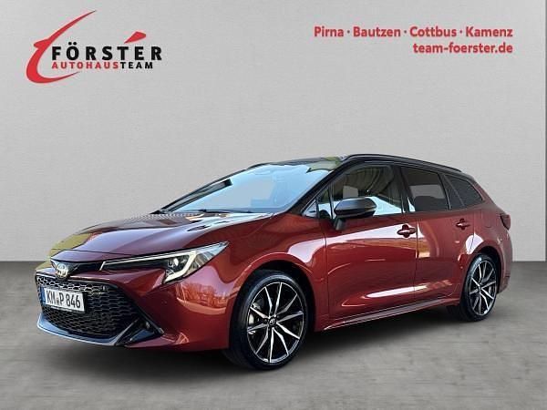 Orange (oxide orange metallic) Gebraucht 2025 Toyota Corolla Sport Kombi | 31.691 € (Fairer Preis) - Bild 1/4