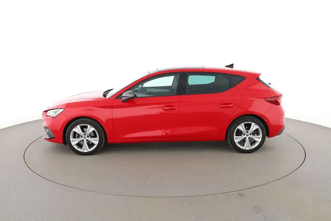 Gebraucht Seat Leon FR 150 PS (110 kW) 2022 Rot Limousine