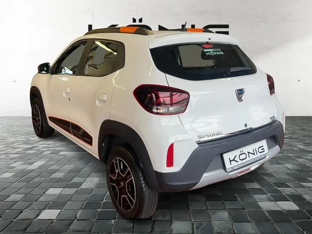 Gebraucht Dacia Spring Comfort Plus 33 kW (45 PS) 2022 Weiß Kleinwagen