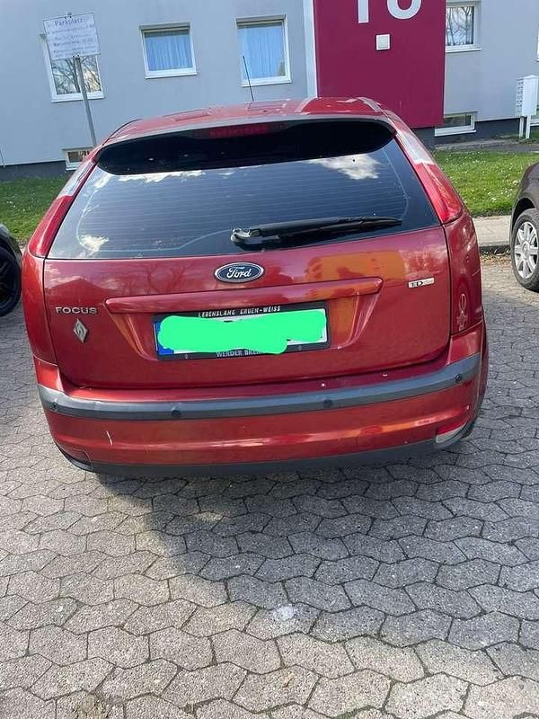 Gebraucht Ford Focus Titanium 109 PS (80 kW) 2006 Limousine