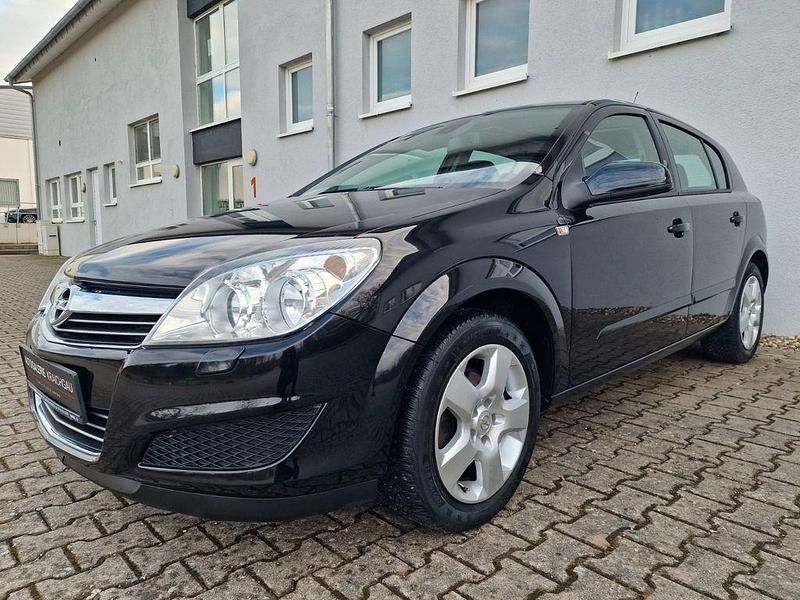 Gebraucht Opel Astra S 116 PS (85 kW) 2008 Schwarz Limousine