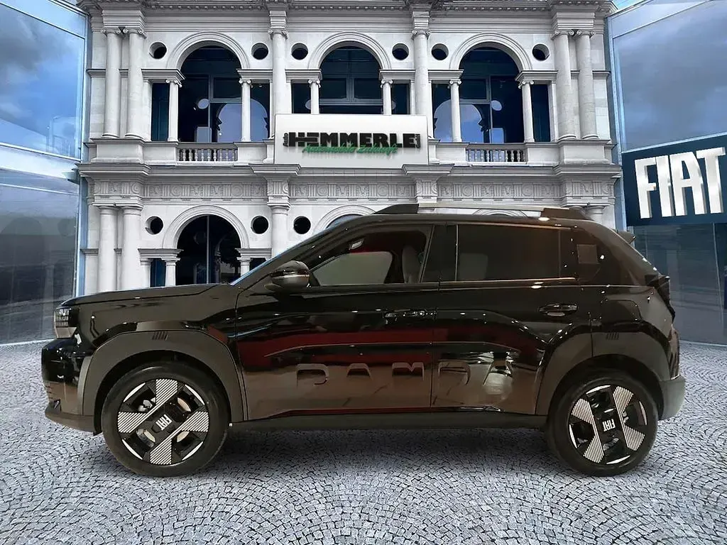 Neu Fiat Grande Panda La Prima 101 PS (74 kW) 2026 Schwarz Kleinwagen
