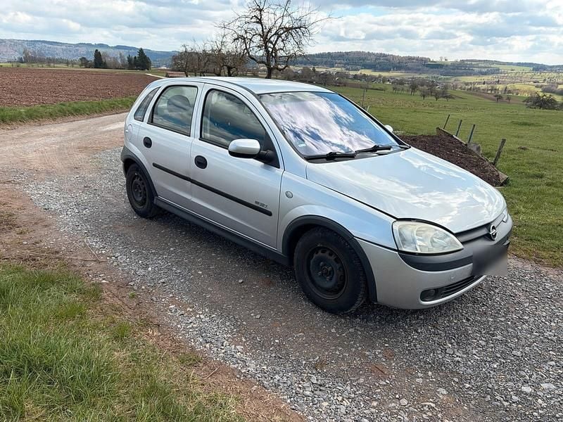 Gebraucht Opel Corsa 75 PS (55 kW) 2003 Silber Kleinwagen