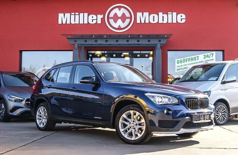 Tiefseeblau Gebraucht 2014 BMW X1 Advantage SUV | 13.700 € (Etwas zu teuer) - Bild 1/4