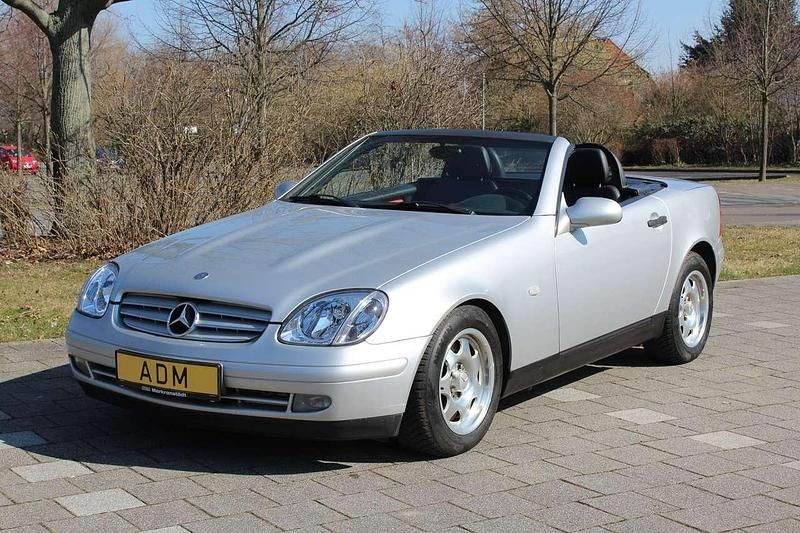Silber Gebraucht 1999 Mercedes SLK200 Cabrio | 5.990 € (Fairer Preis) - Bild 1/4