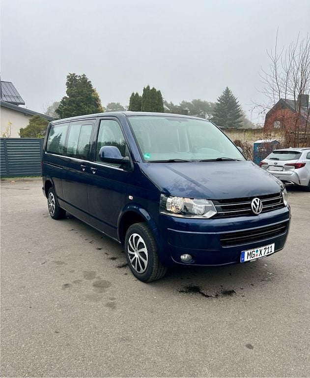 Blau Gebraucht 2011 VW Caravelle Van / Kleinbus | 11.490 € - Bild 1/4