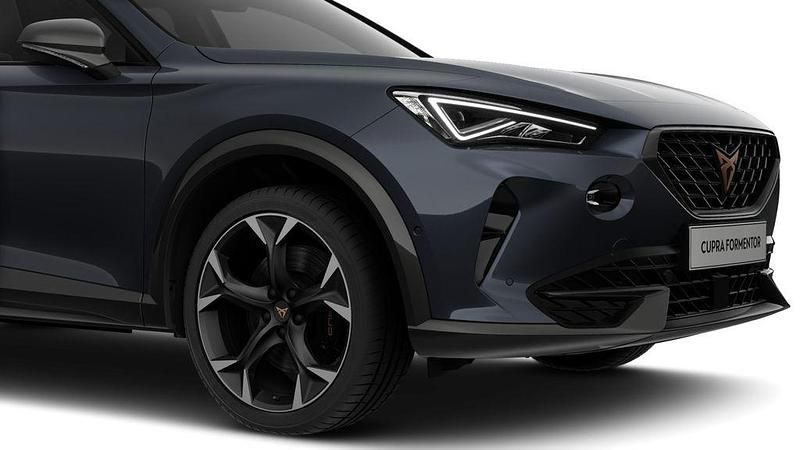 Gebraucht Cupra Formentor VZ 245 PS (180 kW) 2023 Magnetic grau metallic (metallic) SUV