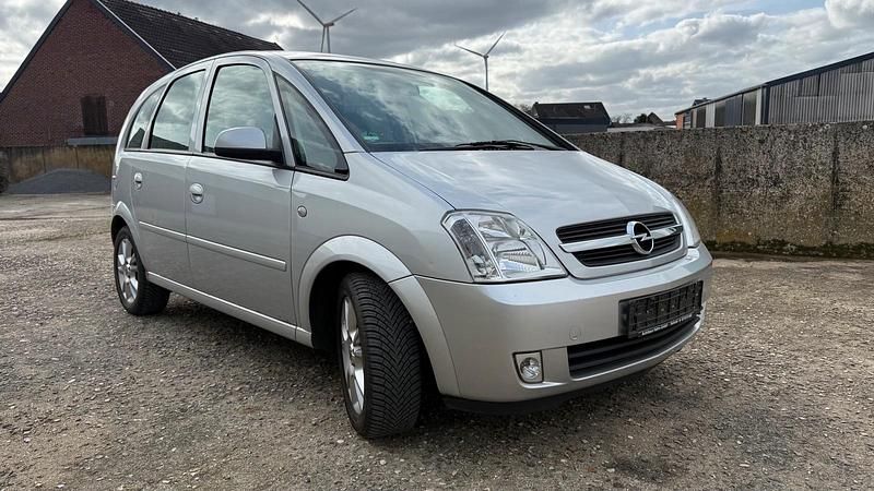 Gebraucht Opel Meriva 90 PS (66 kW) 2005 Silber Van / Kleinbus